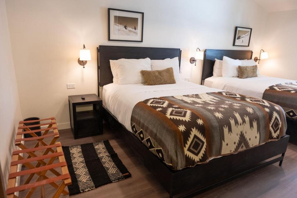 High Creek Lodge And Cabins พาโกซาสปริงส์ ภายนอก รูปภาพ